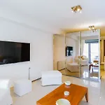 Апартаменти Grace Luxury Next To Old Town