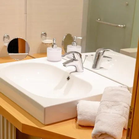 Grace Luxury Next To Old Town 아파트 *