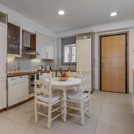 Grace Luxury Next To Old Town Rhodes City